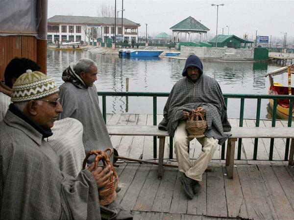 A rare view of Dal Lake