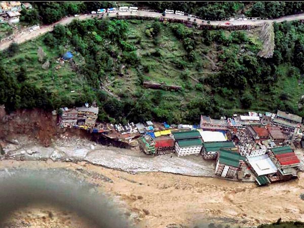 Managing disaster in India is difficult