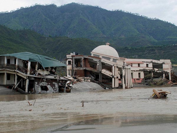 Heavy rains in Uttarkashi