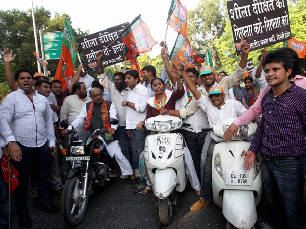 Protesting for resignation