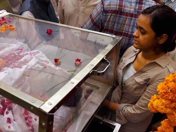One of the daughters of Union minister Gopinath Munde