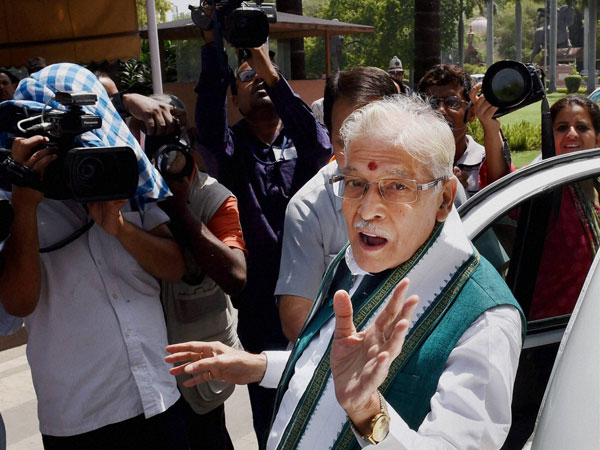 Senior BJP leader Murli Manohar Joshi talking to the media