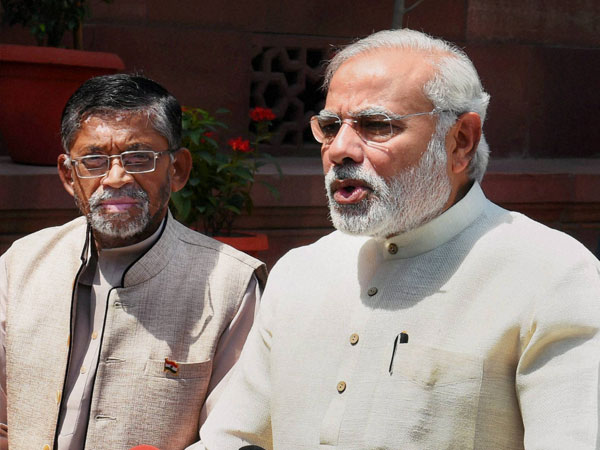 Prime Minister Narendra Modi with MoS for Parliamentary Affairs