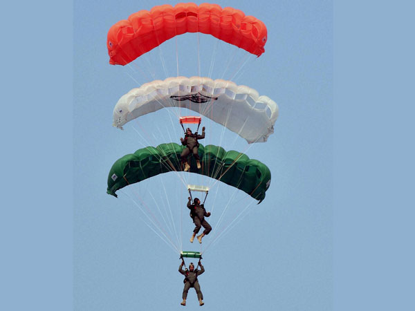 IAF paratroopers perform during the full dress rehearsal
