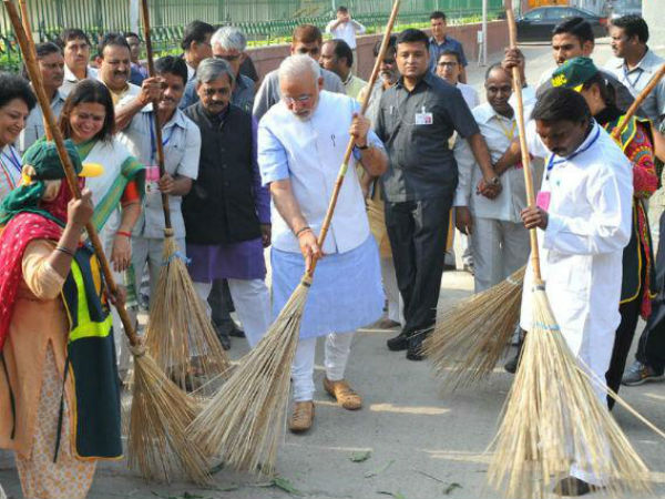 Swachh Bharat Abhiyan: HC snubs MCD Swachh Bharat Abhiyan: HC snubs MCD