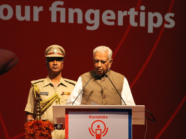 K'taka launches 'MobileOne' for citizens K'taka launches 'MobileOne' for citizens