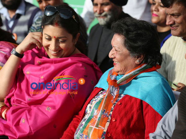smriti-irani-in-j-k smriti-irani-in-j-k