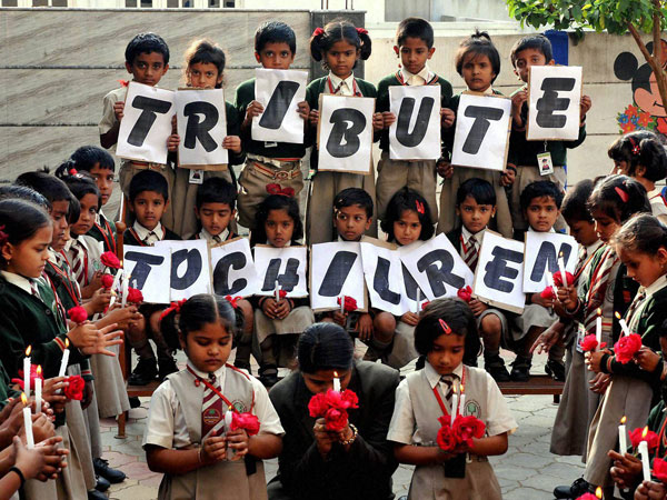 Pak: PM Modi asks for 2-minute silence Pak: PM Modi asks for 2-minute silence