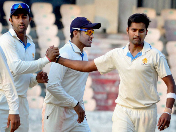 File photo: Vinay Kumar (right) File photo: Vinay Kumar (right)