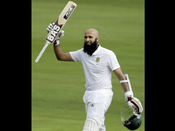 Hashim Amla celebrates his ton Hashim Amla celebrates his ton