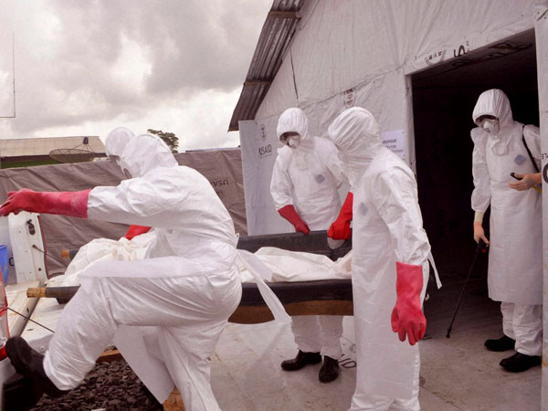 Ebola toll nears 7,000 in West Africa Ebola toll nears 7,000 in West Africa