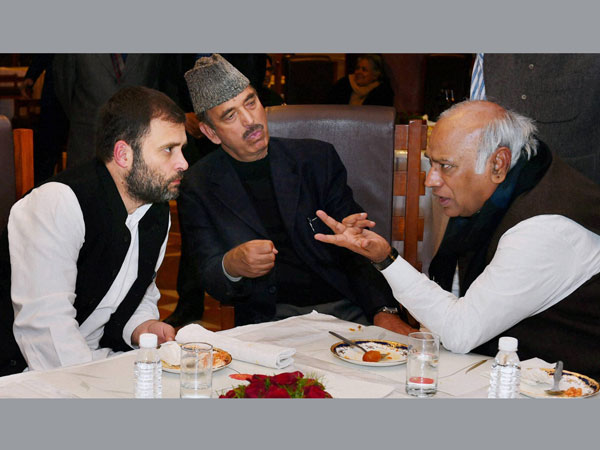 Poll debacle: Cong eyes revamp Poll debacle: Cong eyes revamp