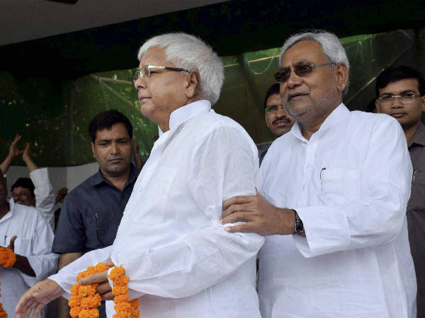 Lalu, Nitish fail to open account for RJD and JD(U) in J'khand. Lalu, Nitish fail to open account for RJD and JD(U) in J'khand.