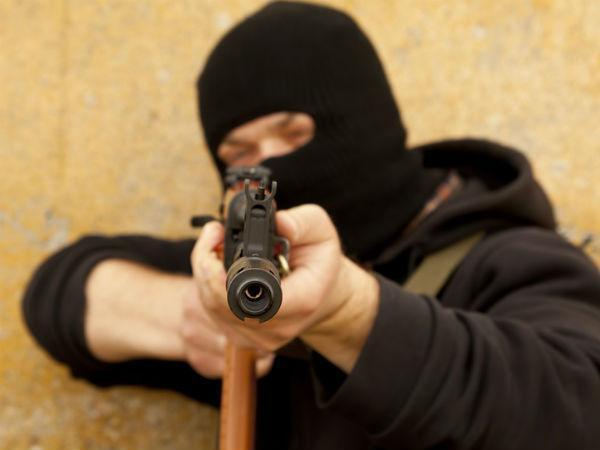 Gujarat police does it again! ; makes dummy 'terrorists' shout pro-Islamic slogan Gujarat police does it again! ; makes dummy 'terrorists' shout pro-Islamic slogan