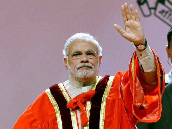 Prime Minister Narendra Modi waves during the 102nd Indian Science Congress 2015 at University of Mumbai on Saturday. (PTI Photo) Prime Minister Narendra Modi waves during the 102nd Indian Science Congress 2015 at University of Mumbai on Saturday. (PTI Photo)
