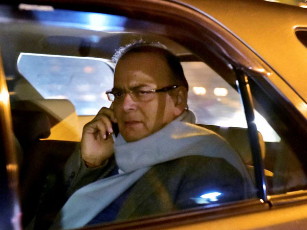 Jaitley questions Mamata land policy Jaitley questions Mamata land policy