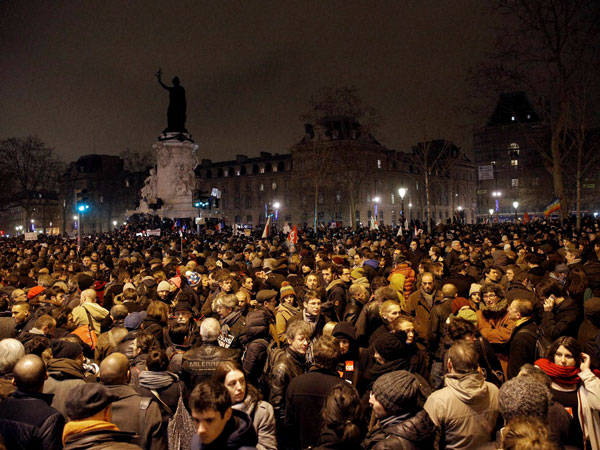 Paris rally Paris rally