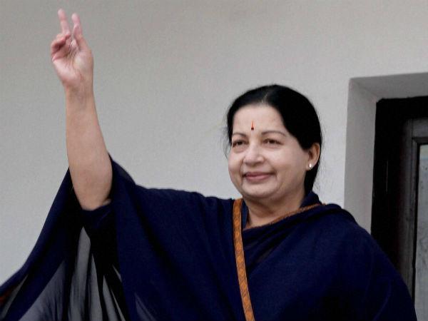 Jaya's portrait sparks controversy in TN Jaya's portrait sparks controversy in TN