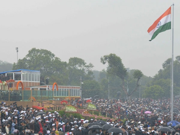 Majority of non-BJP ruled states unrepresented at R-Day. Majority of non-BJP ruled states unrepresented at R-Day.