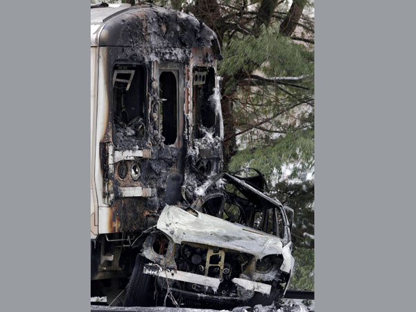 a-born exec dead in US train crash a-born exec dead in US train crash