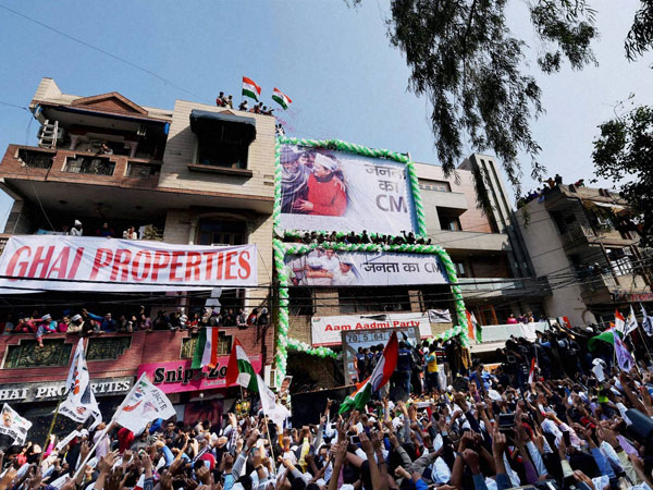 AAP racing towards massive win in Delhi AAP racing towards massive win in Delhi