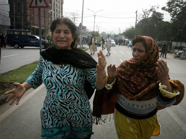 Pak: Terror attack in Lahore, 8 killed Pak: Terror attack in Lahore, 8 killed