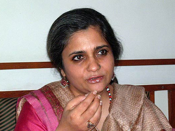 SC stays arrest of Setalvad, husband SC stays arrest of Setalvad, husband