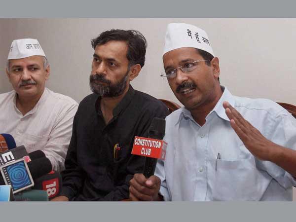 AAP wants probe in corporate house bribe AAP wants probe in corporate house bribe