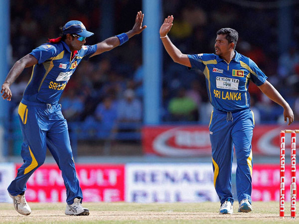 File photo: Rangana Herath (right) File photo: Rangana Herath (right)