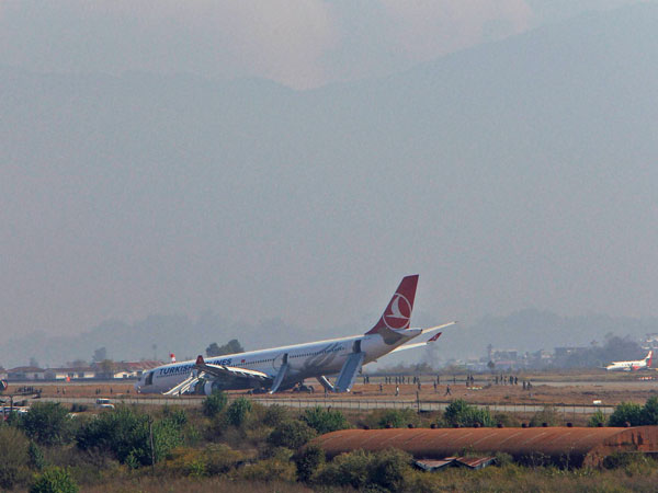 Turkish plane skids off runway Turkish plane skids off runway