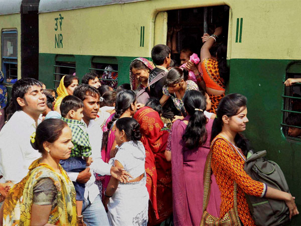 railway-theft-on-rise railway-theft-on-rise