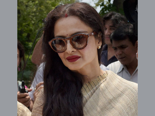 Rekha attends Rajya Sabha proceedings Rekha attends Rajya Sabha proceedings