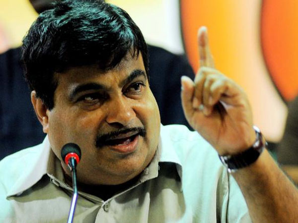 Land Bill: Gadkari accuses Sonia Gandhi of 'misleading' people about the Bill. Land Bill: Gadkari accuses Sonia Gandhi of 'misleading' people about the Bill.