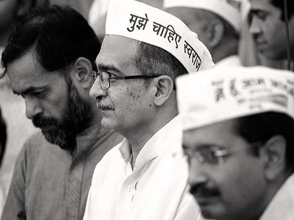 AAP's crisis: Is fate on PM Modi's side? AAP's crisis: Is fate on PM Modi's side?