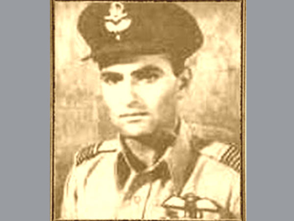 AIR CHIEF MARSHAL HRUSHIKESH MOOLGAVKAR (RETD) AIR CHIEF MARSHAL HRUSHIKESH MOOLGAVKAR (RETD)