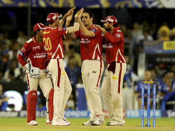 Mitchell Johnson celebrates with team-mates after dismissing Ajinkya Rahane Mitchell Johnson celebrates with team-mates after dismissing Ajinkya Rahane