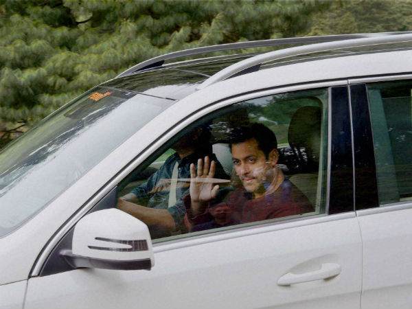 Salman Khan to record statement on April 29 in Arms Act case. Salman Khan to record statement on April 29 in Arms Act case.
