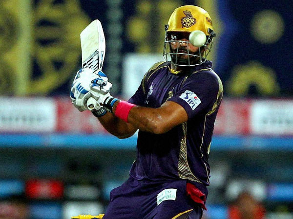 Yusuf Pathan eyes the ball Yusuf Pathan eyes the ball