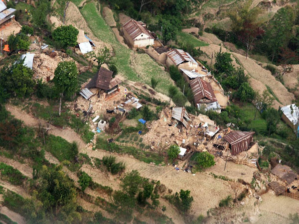 Nepal quake: Death toll rises to 96 Nepal quake: Death toll rises to 96