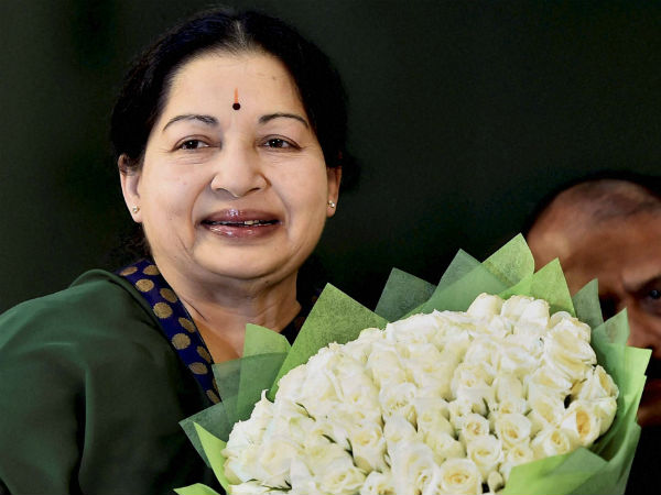 National anthem cut short, insulted at Jayalalithaa's swearing-in ceremony? National anthem cut short, insulted at Jayalalithaa's swearing-in ceremony?