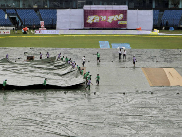 It rained on all 5 days It rained on all 5 days