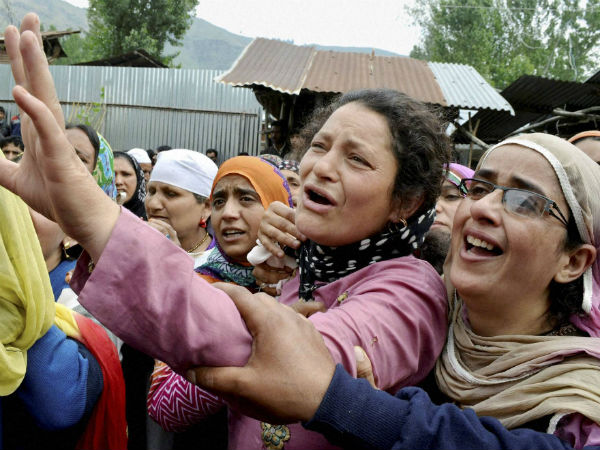 Sopore killings:Time-bound probe ordered Sopore killings:Time-bound probe ordered
