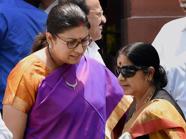 smriti irani smriti irani
