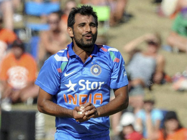 'No rift between Dhoni and Virat' 'No rift between Dhoni and Virat'