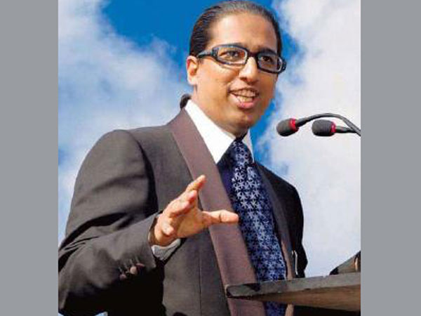 IIPM not shutting down, only changing model: Arindam Chaudhuri. IIPM not shutting down, only changing model: Arindam Chaudhuri.