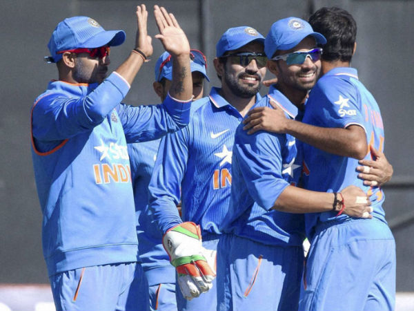 Indian players celebrate a wicket during the 2nd ODI Indian players celebrate a wicket during the 2nd ODI