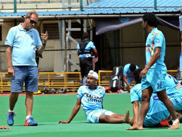 File photo: Roelant Oltmans (left) with Indian players File photo: Roelant Oltmans (left) with Indian players