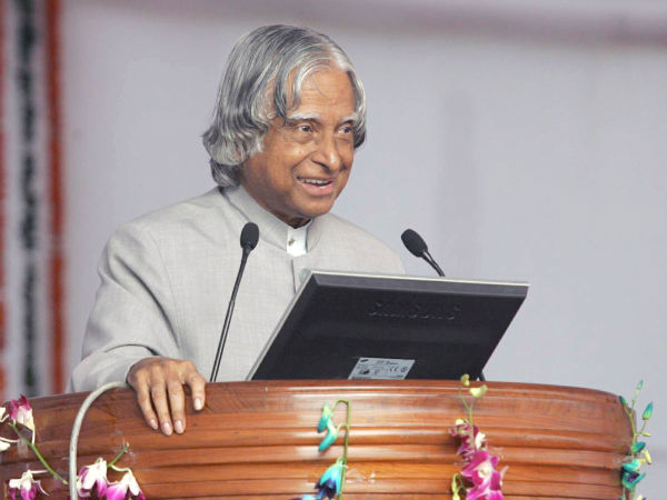 Parliament pays tributes to Kalam Parliament pays tributes to Kalam