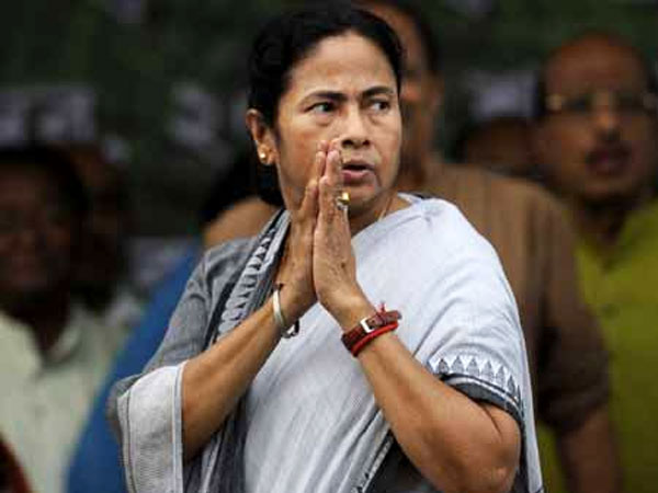 Mamata invites Cameron to revisit Kolkat Mamata invites Cameron to revisit Kolkat