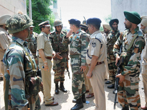 Gurdaspur attackers infiltrated from Pak Gurdaspur attackers infiltrated from Pak
